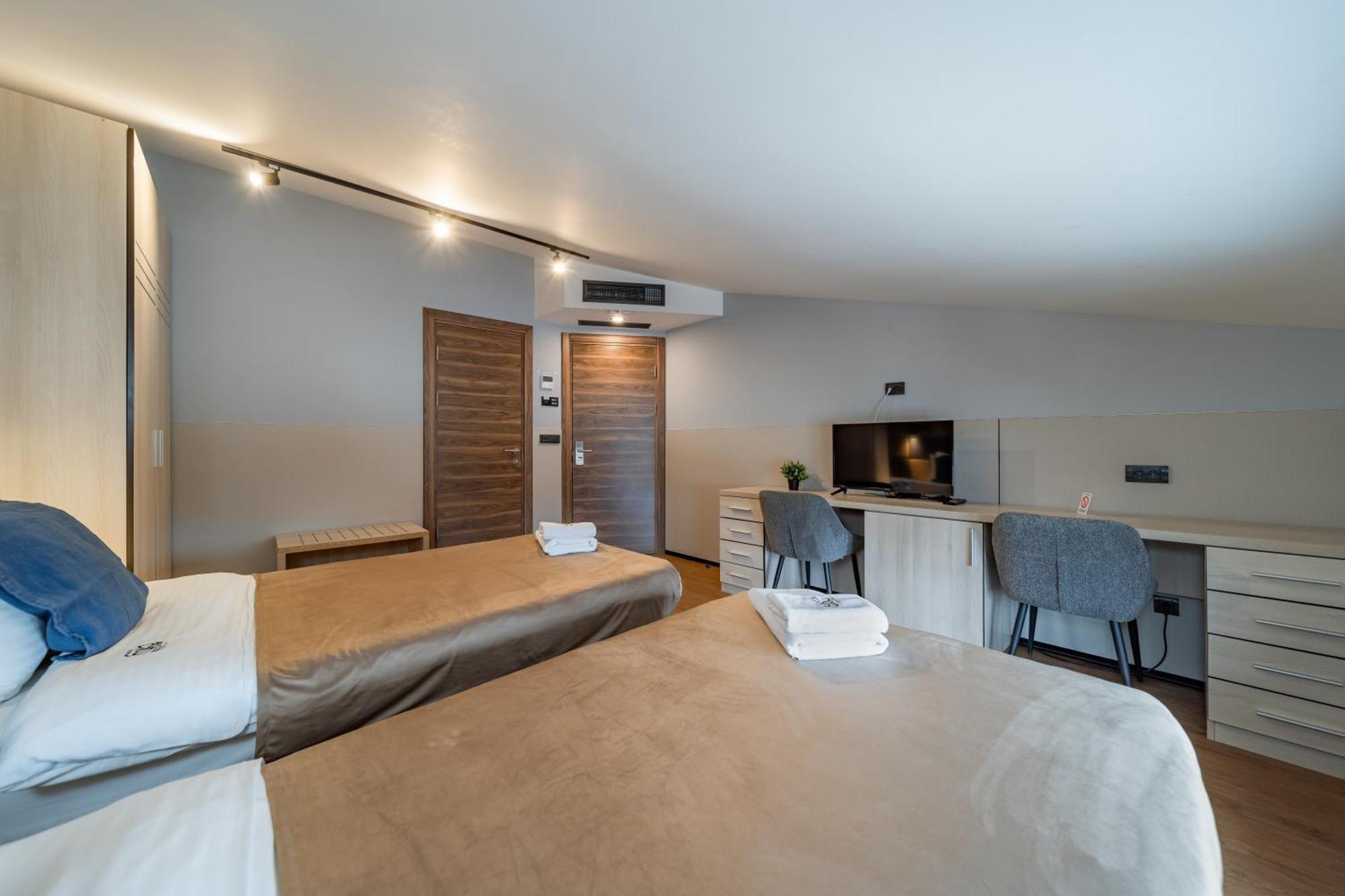 Hotel City Code Vizura Garni Renew Belgrado Exterior foto